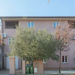  Apartment Nikoleta